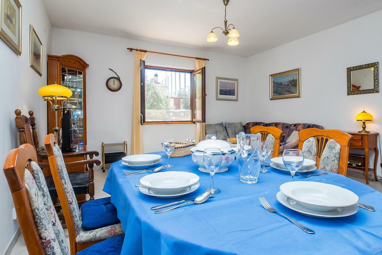 Apartment Olivera Трогир Экстерьер фото