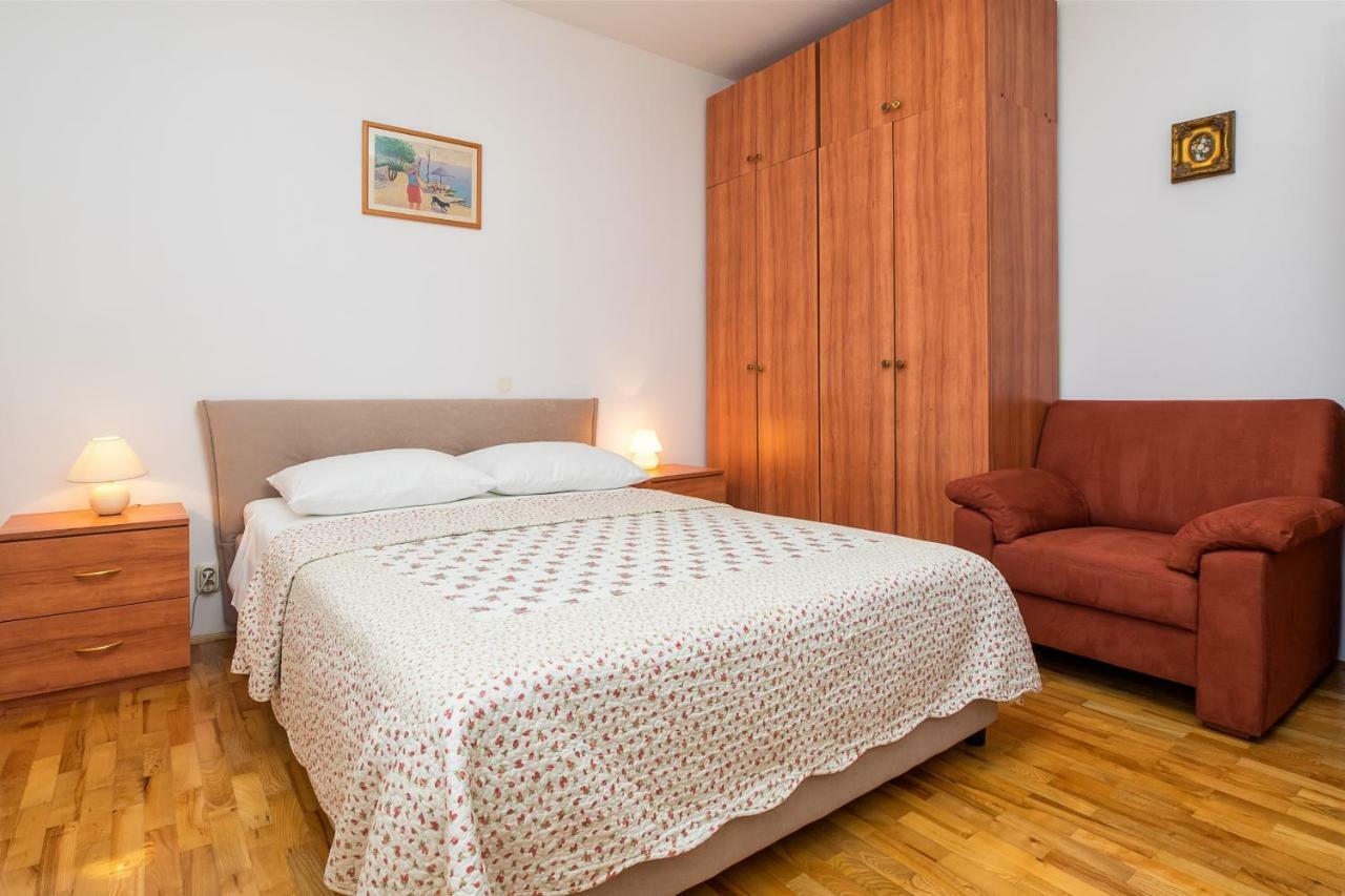 Apartment Olivera Трогир Экстерьер фото